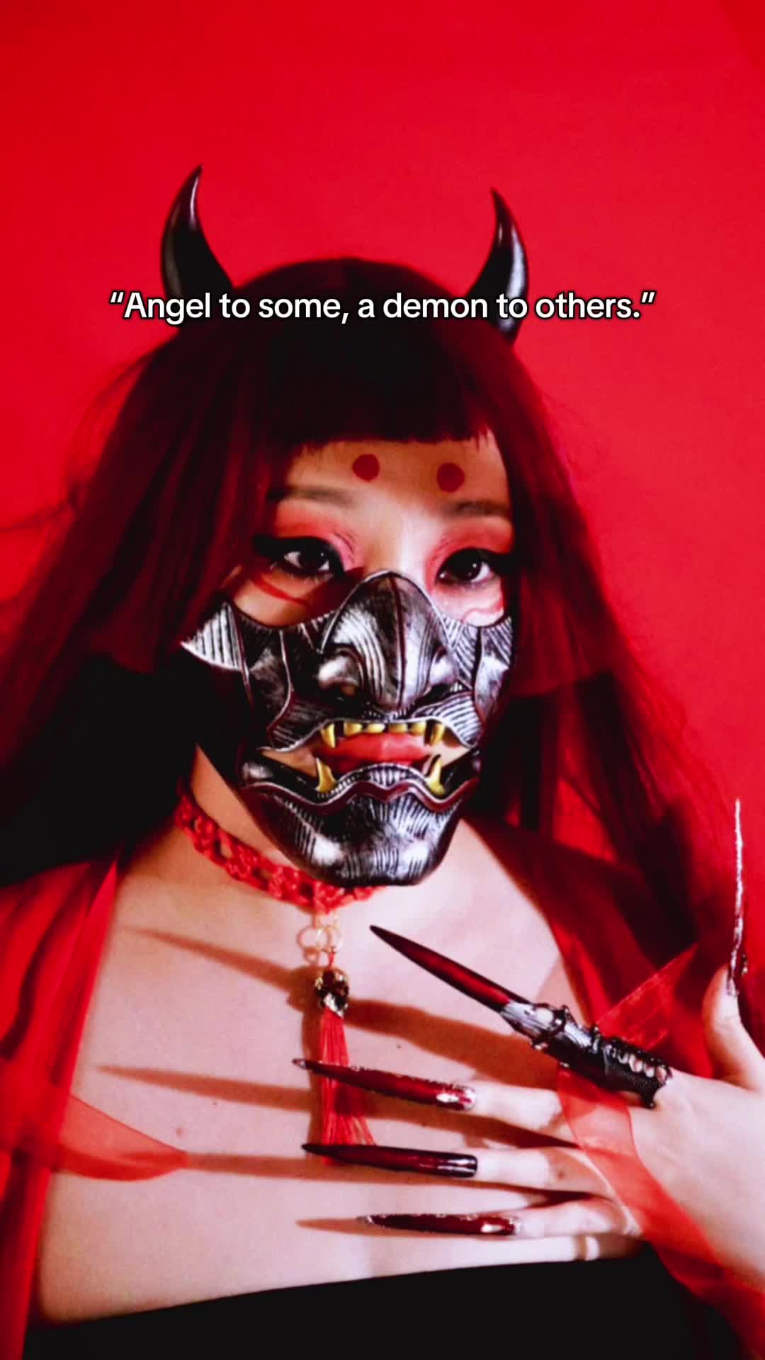 @demoness