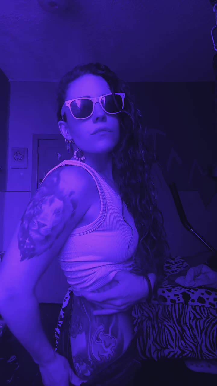 @CariToo🦁VaYper🌻🌈
