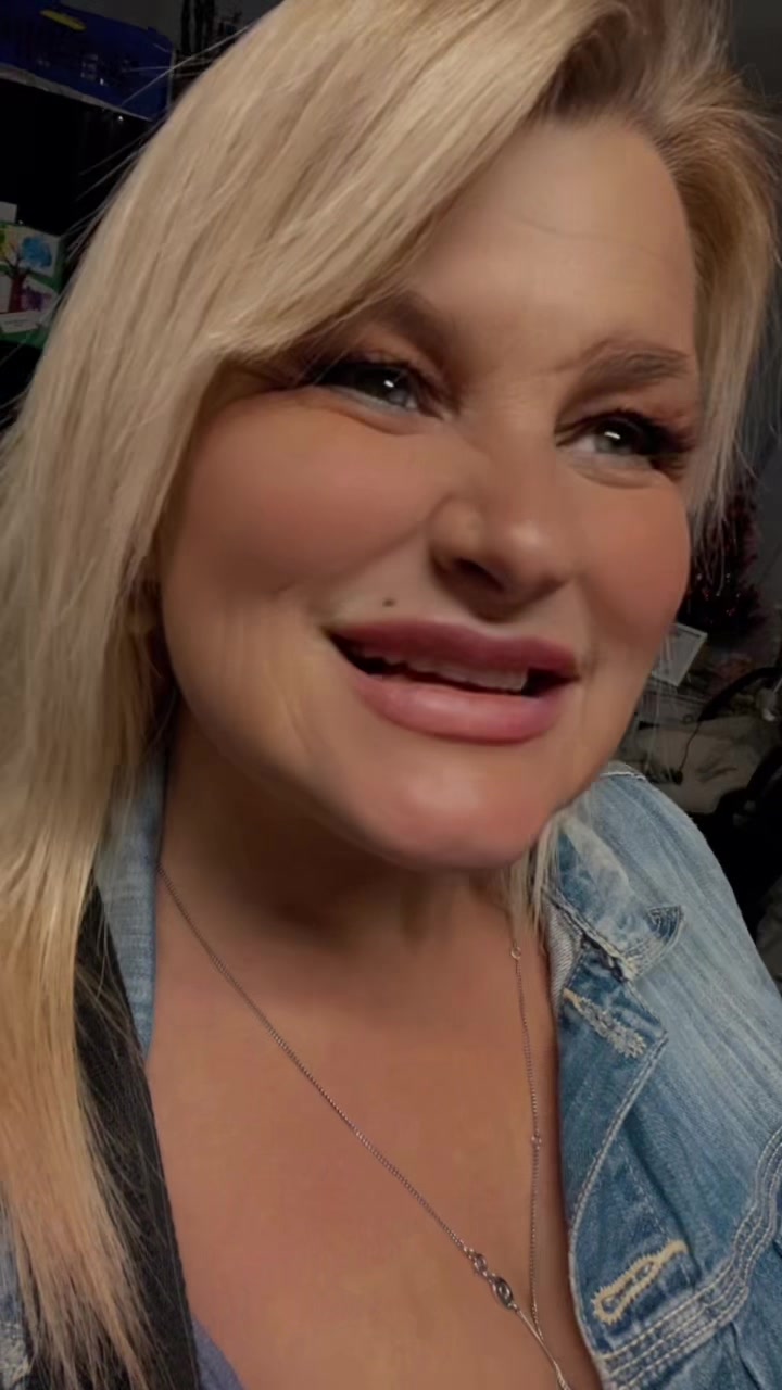 @nikki_19742