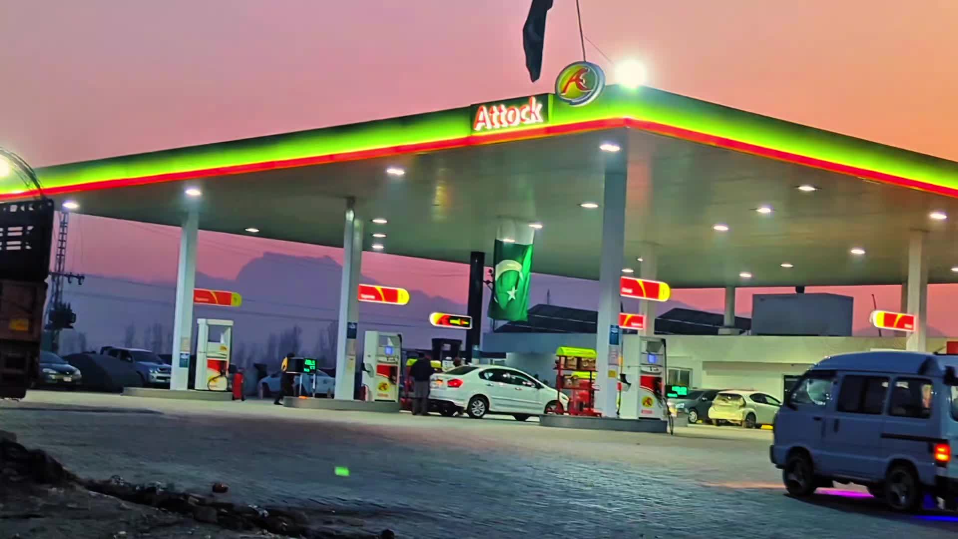 @Jawad CɪneLab