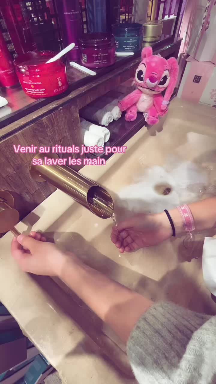 @T.PRIV&Eacute;