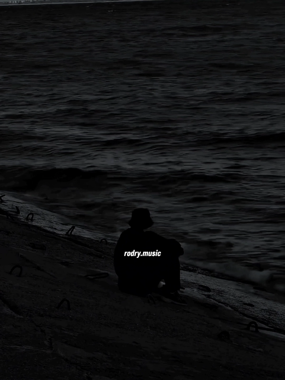 @𝑅 Ꭷ 𝐷 𝑅 𝑌  𝑀 𝑈 𝑆 𝐼 𝐶