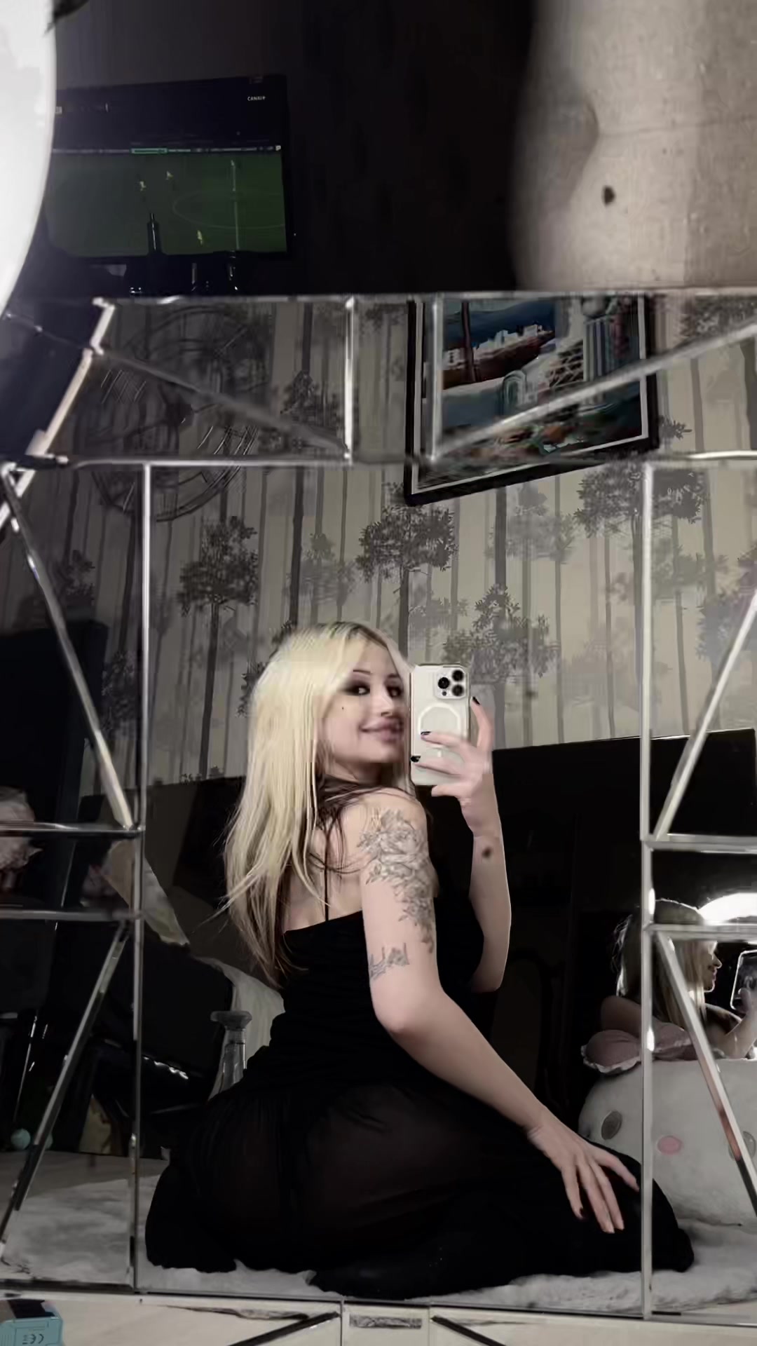 @Stellafatale