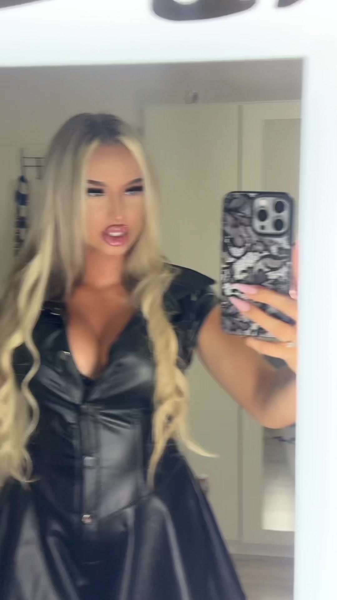 @Nina Čurčić
