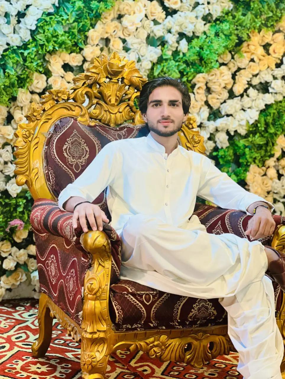 @Fahad JaNai 😎