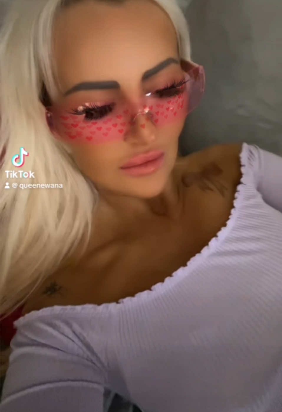 @Ewana2022