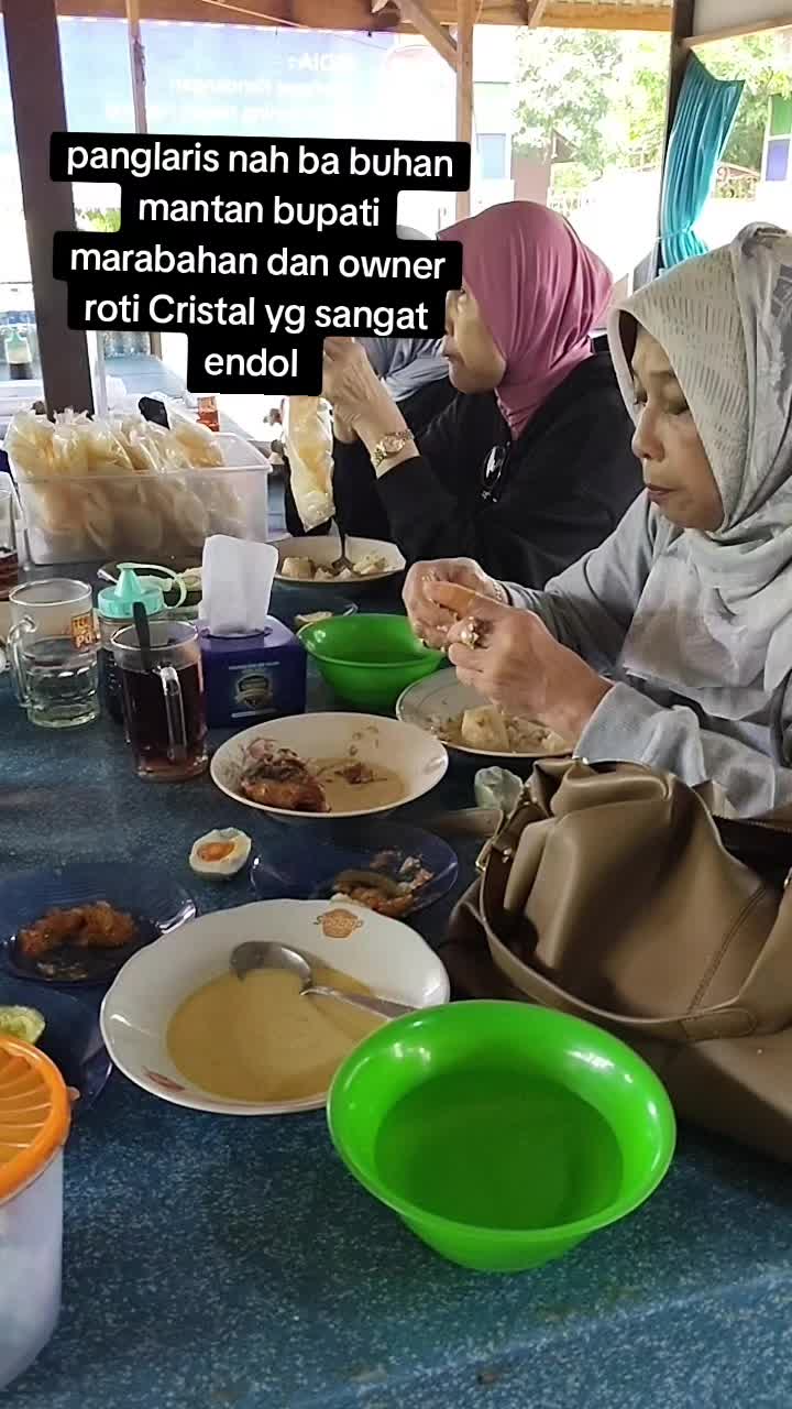 @warung katupat acil ella