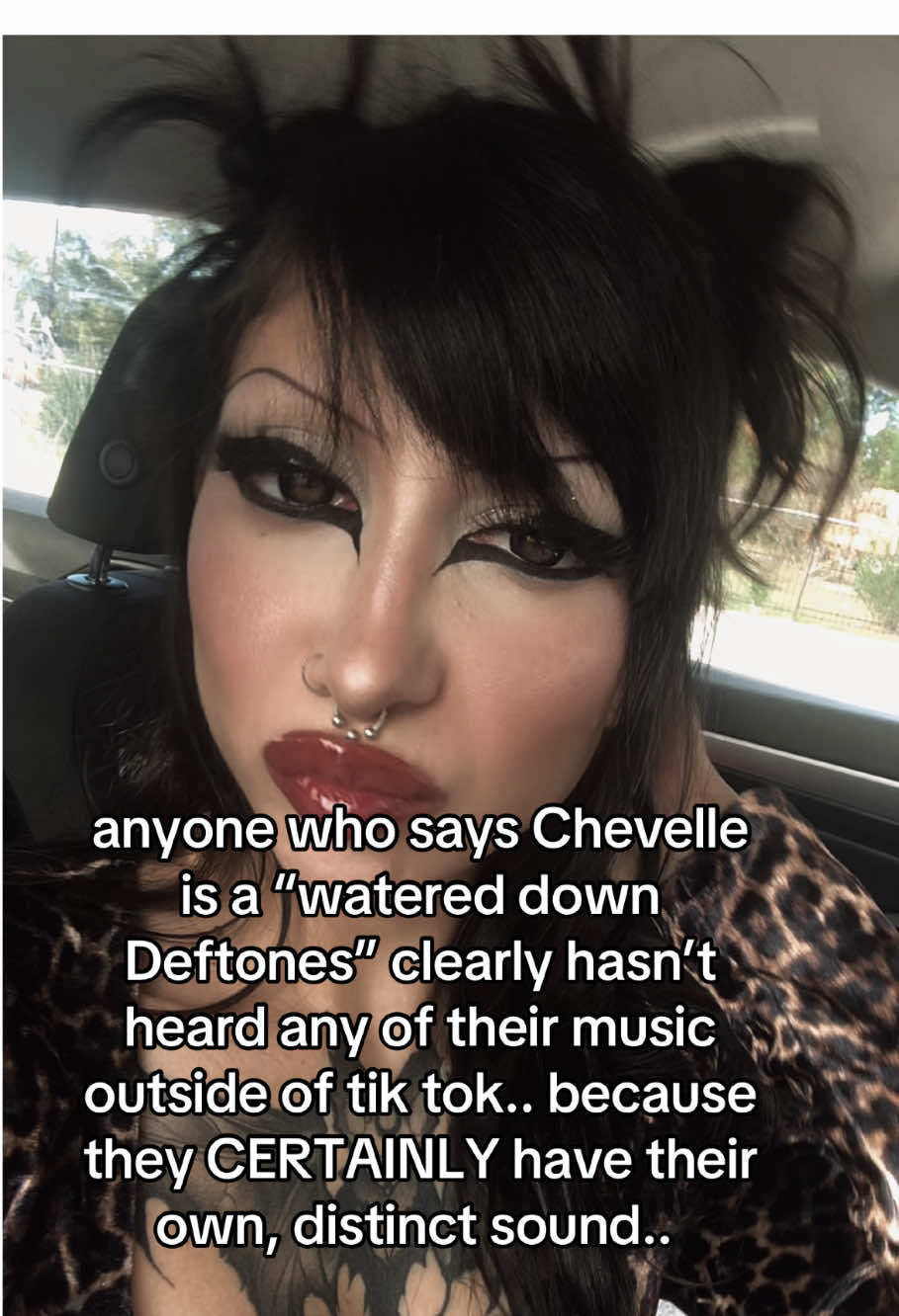 @DULCE 🦇