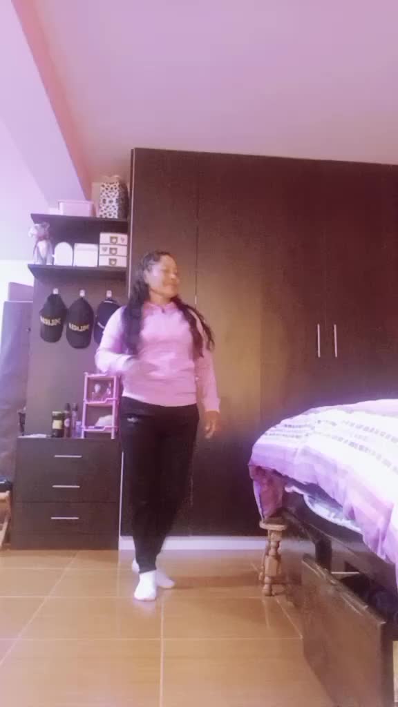 @Bertha Hinostroza Aq