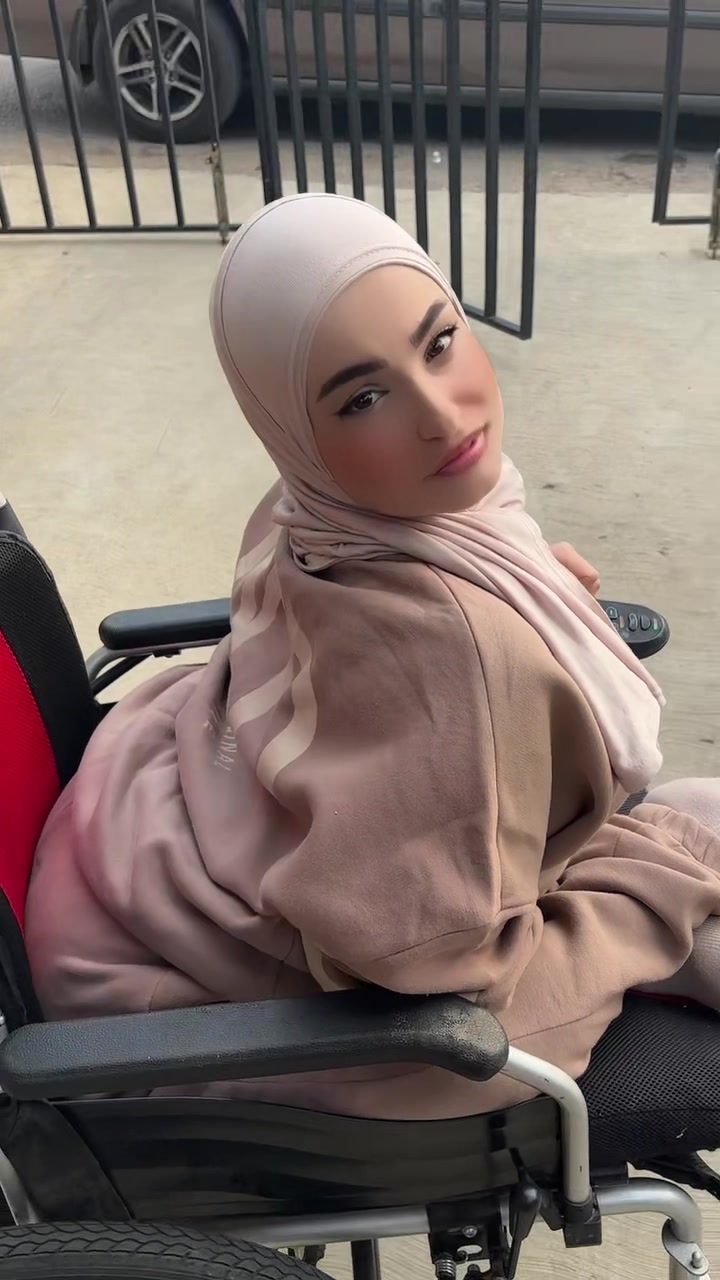 @🇱🇧Muna🇱🇧