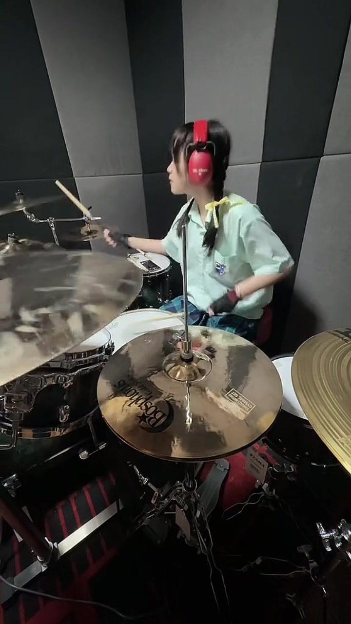 @RockyRk