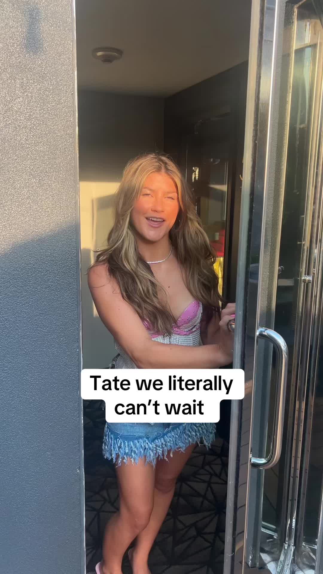 @Nicole