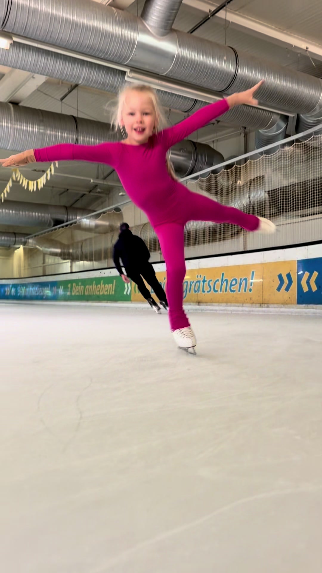 @FrieSkates⛸️