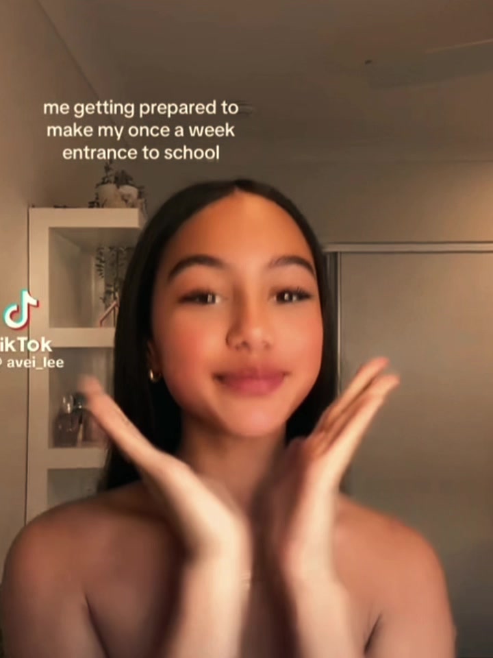 @Liv 𑁤