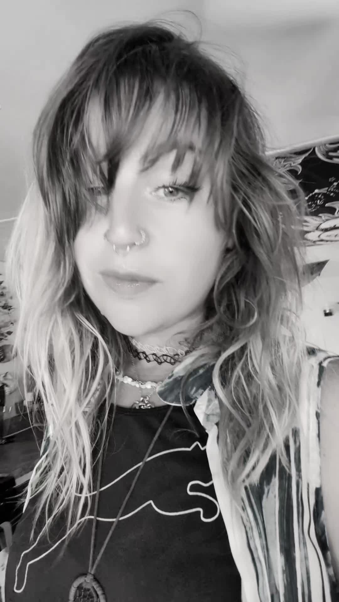 @Honeybeebaby