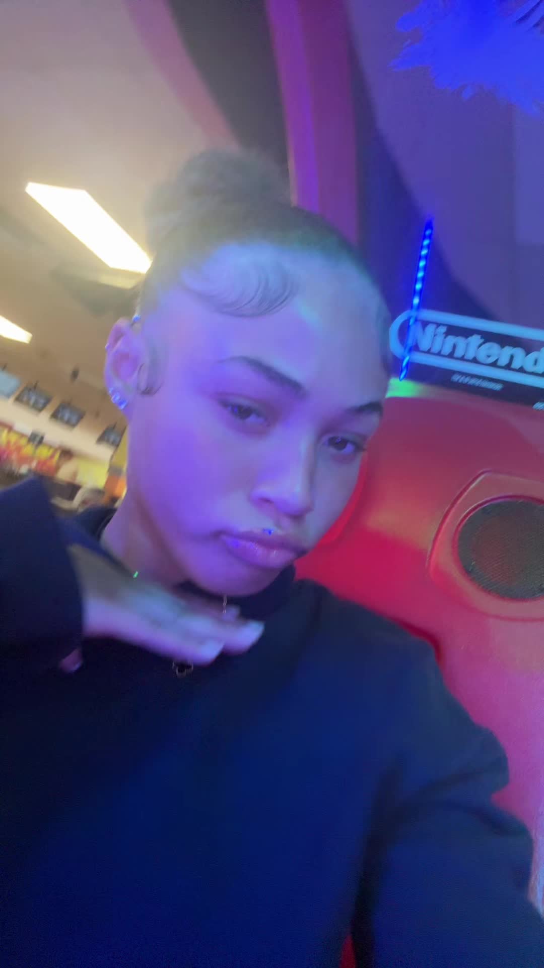 @Nevaeh💗.