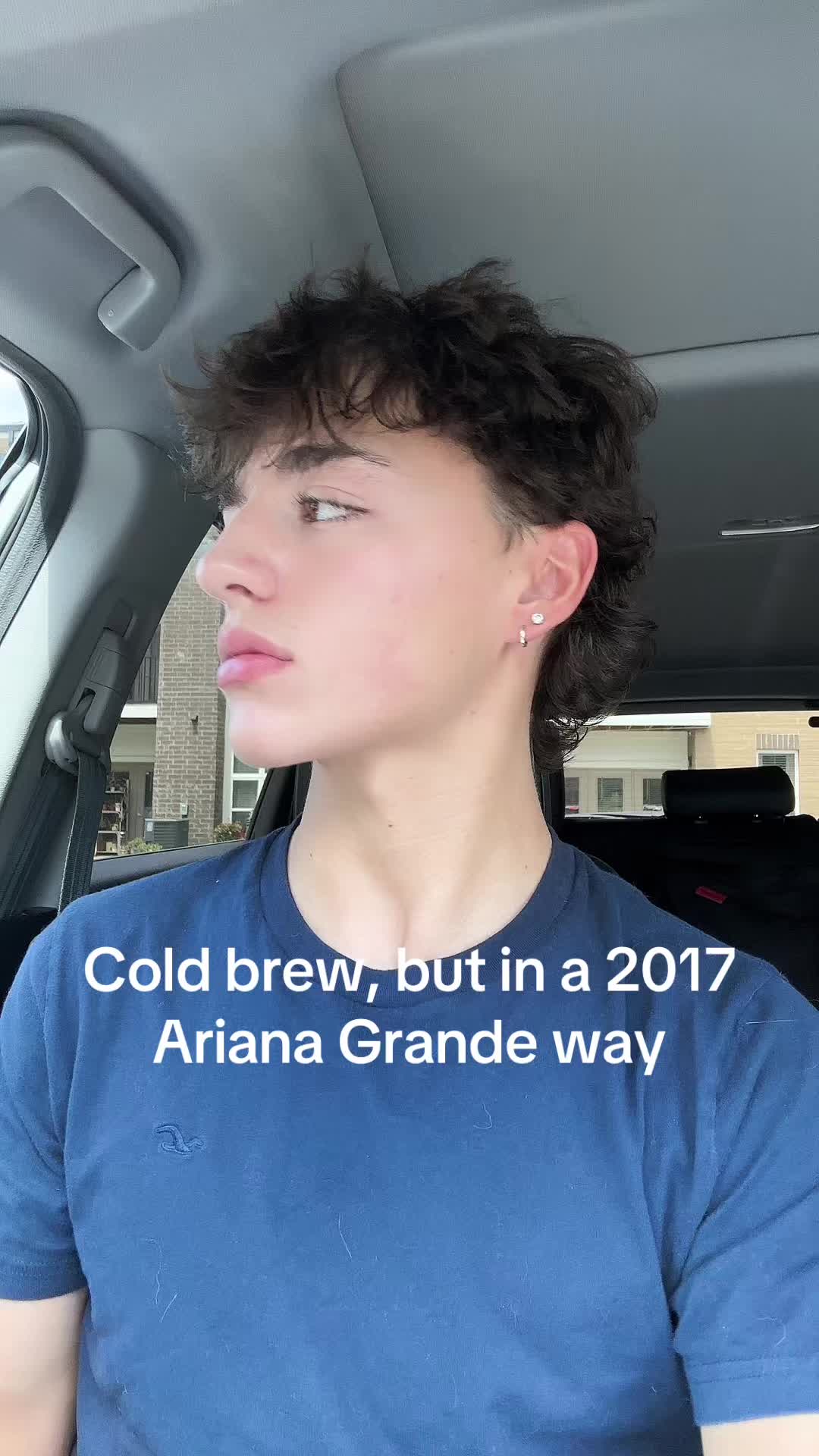 @xavierw_hall