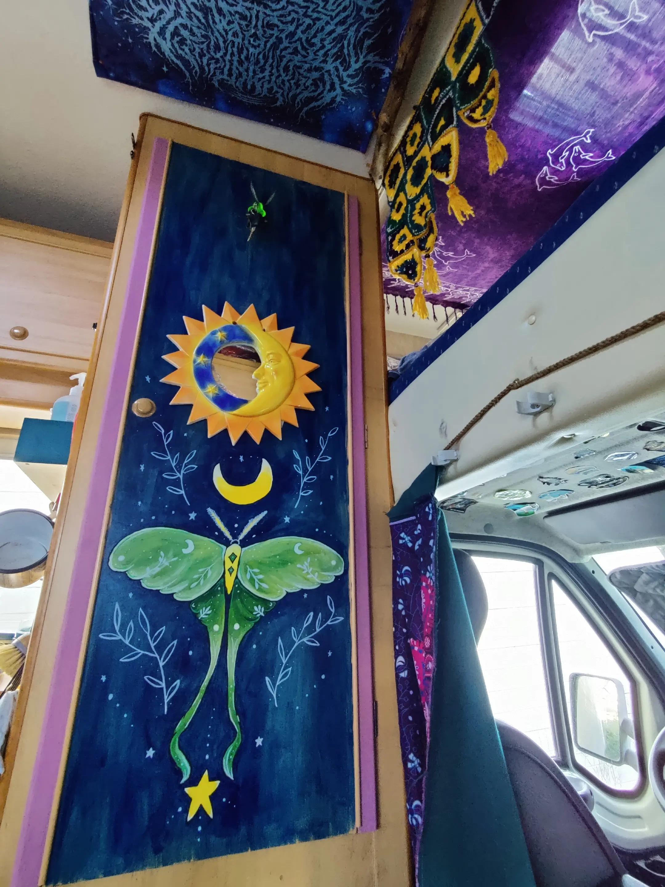 @starfl0wer_vanlife