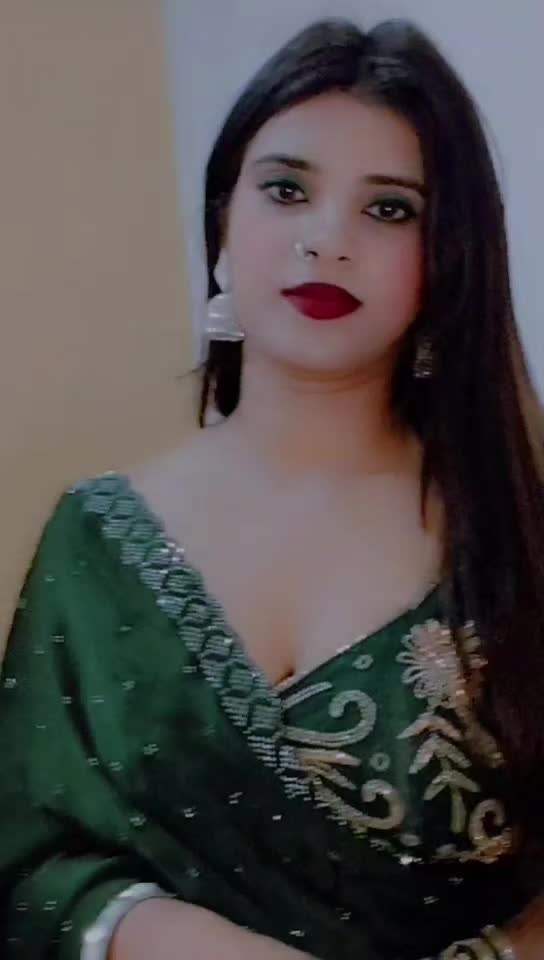 @Bhojpuri Queen 👑