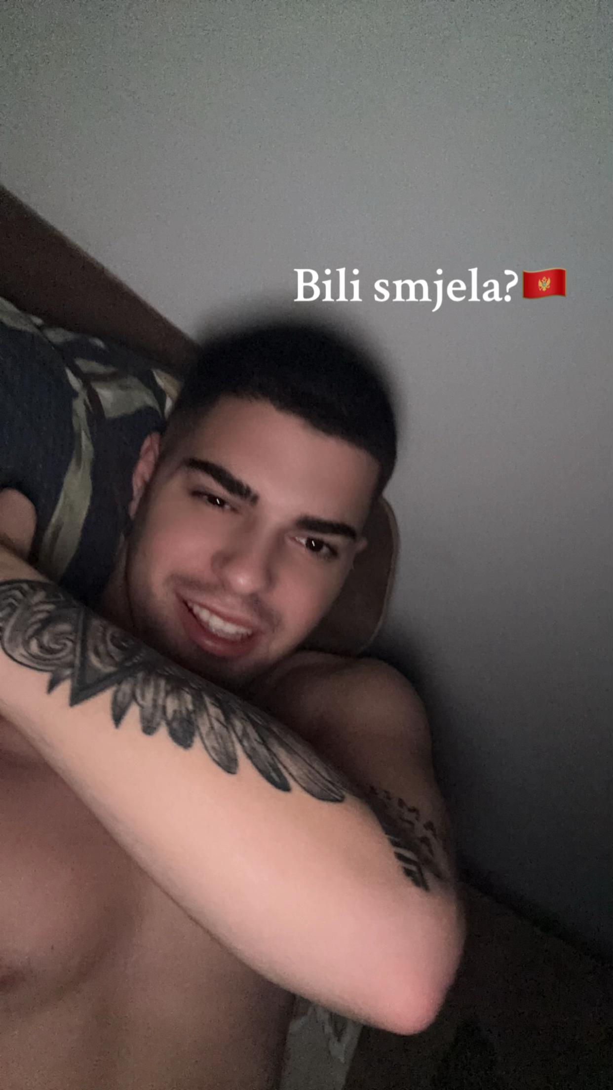 @Xaaa
