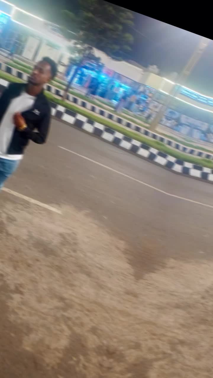@Nobari