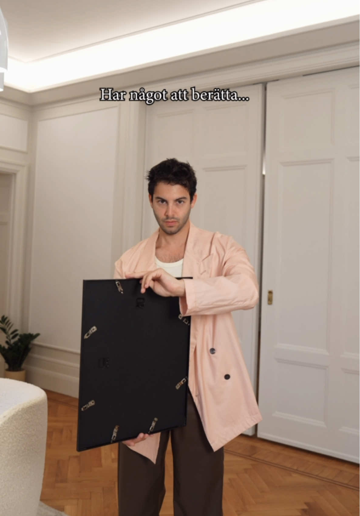 @Darin