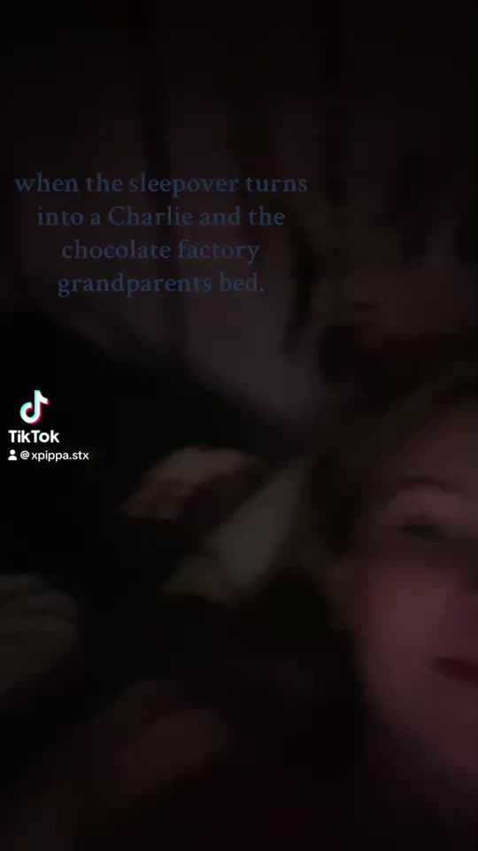 @𝓛𝓞𝓛𝓐🫶🍒🍸