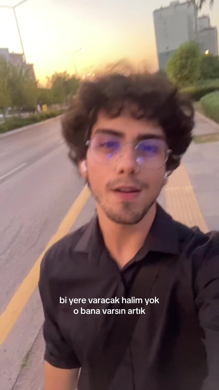 @tilki