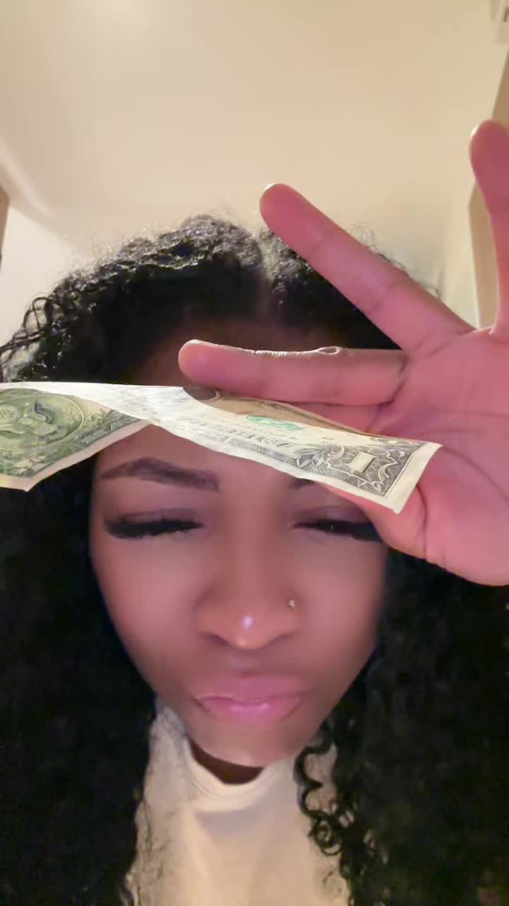 @Angela H