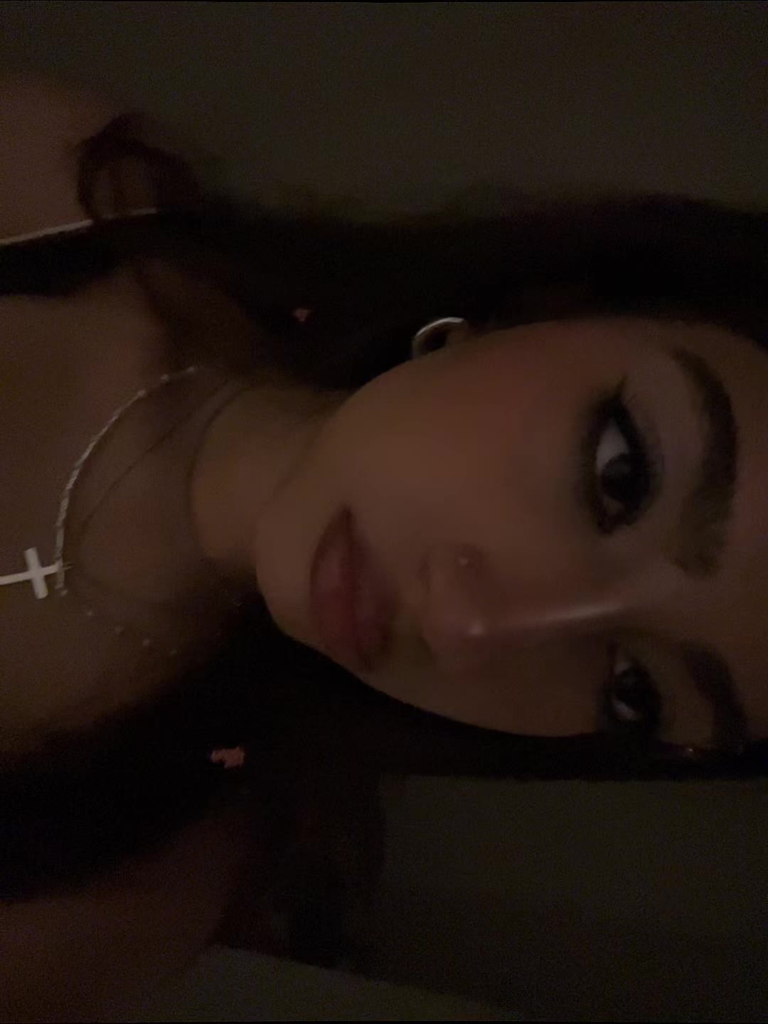 @ellenaa.mn