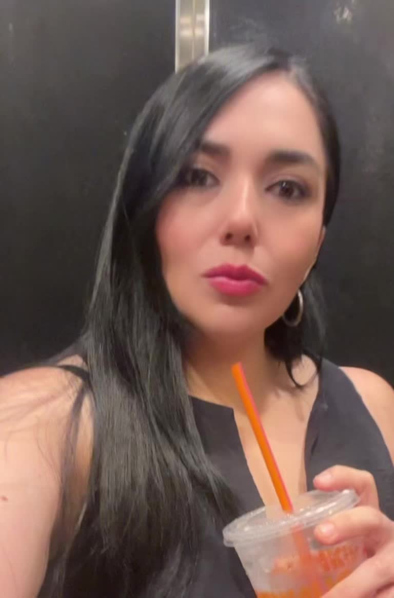 @Lis180745