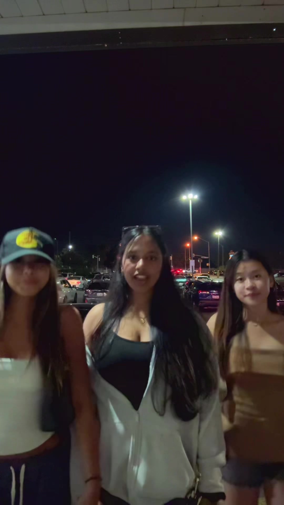 @chloeoy