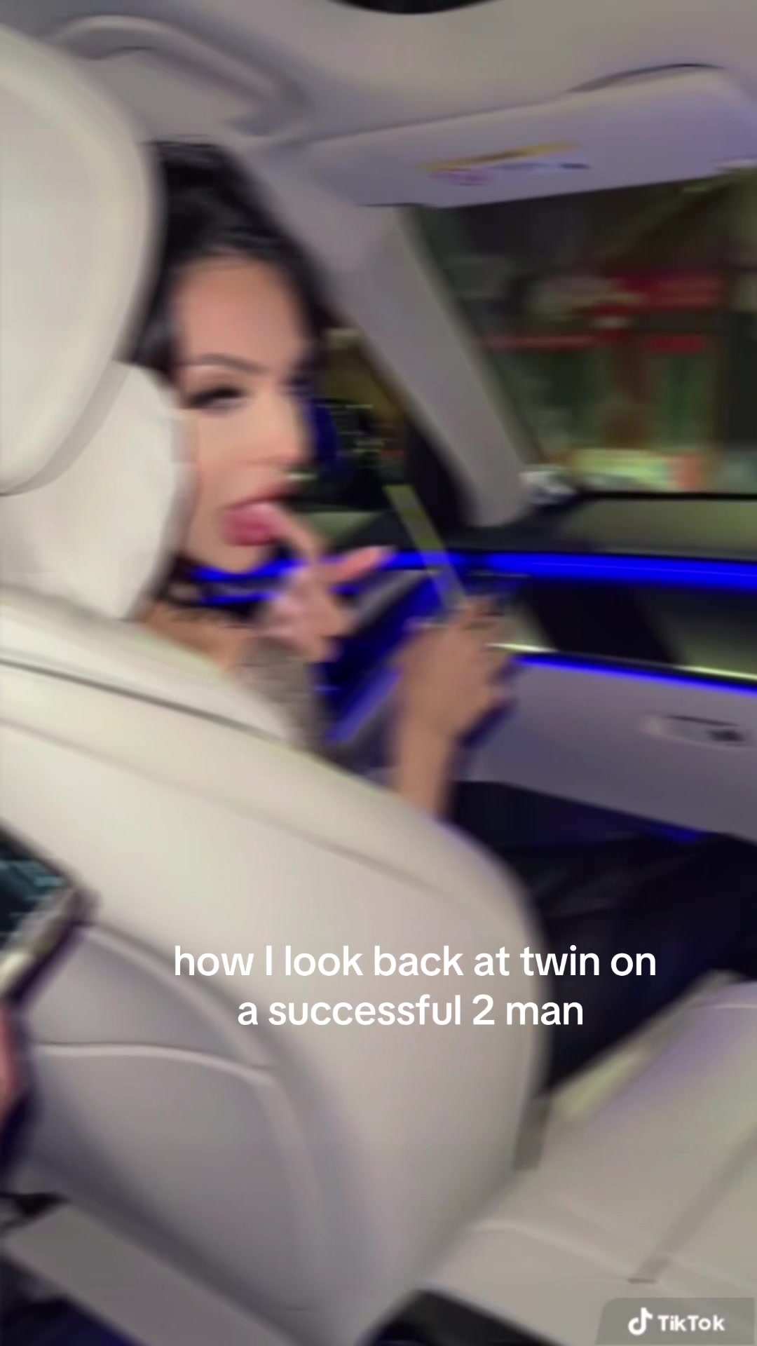 @sarahaliofficial___