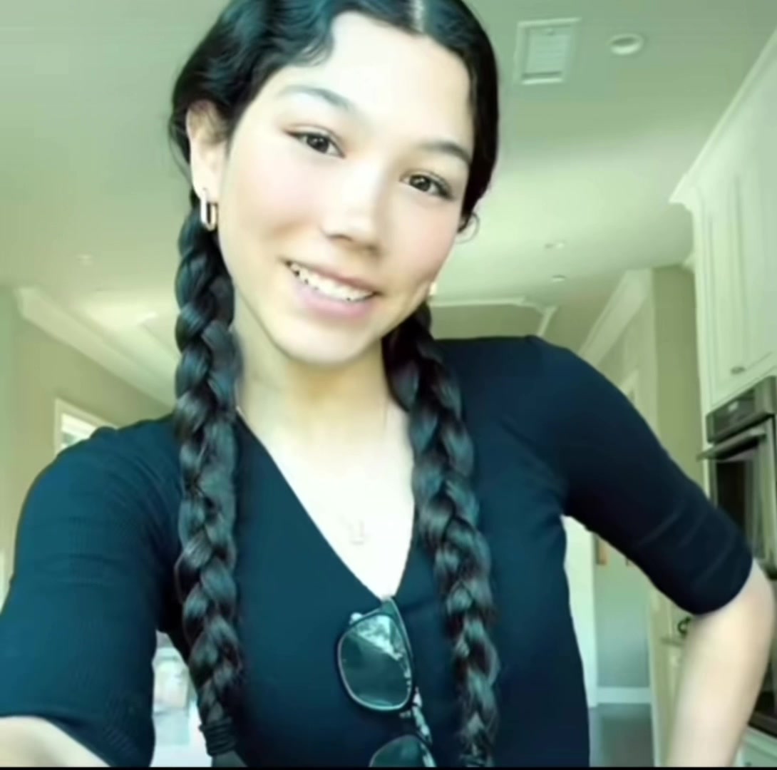 @xtxunamylux ll FAN ACCOUNT
