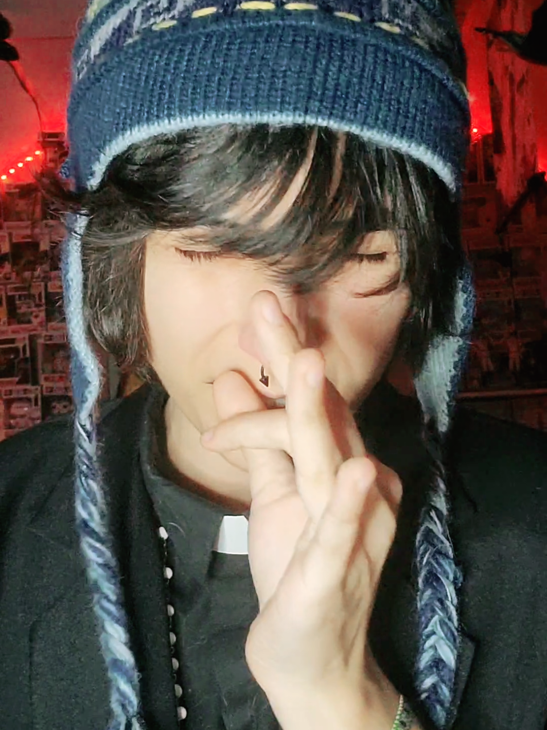 @&times; SӨM&Lambda; &times;