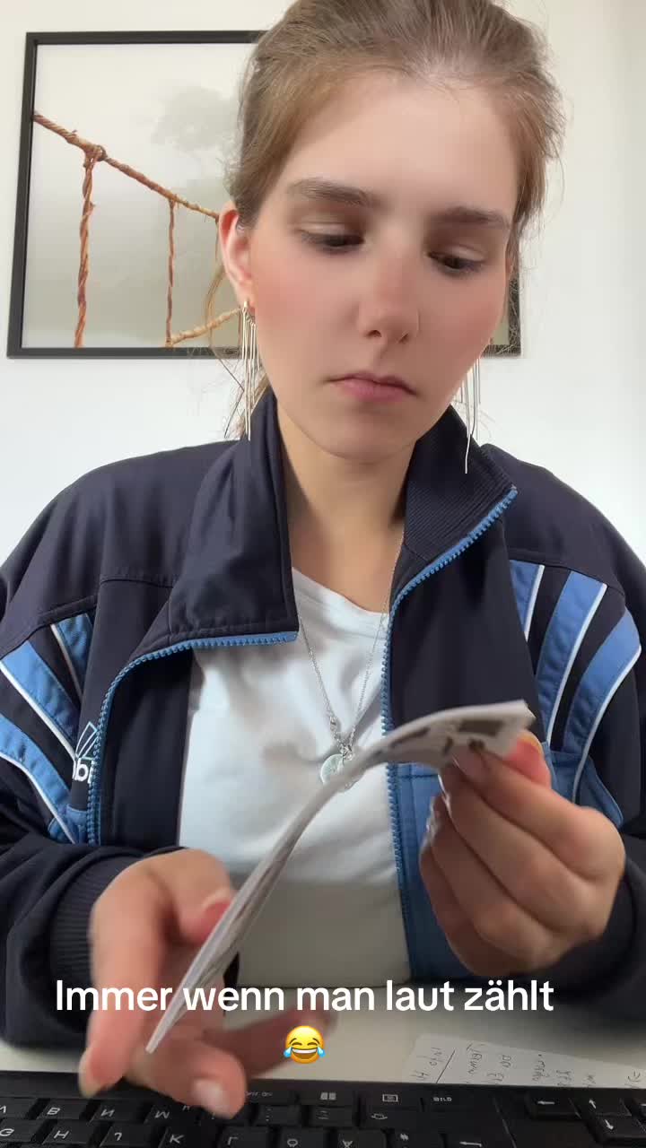 @Saritschka