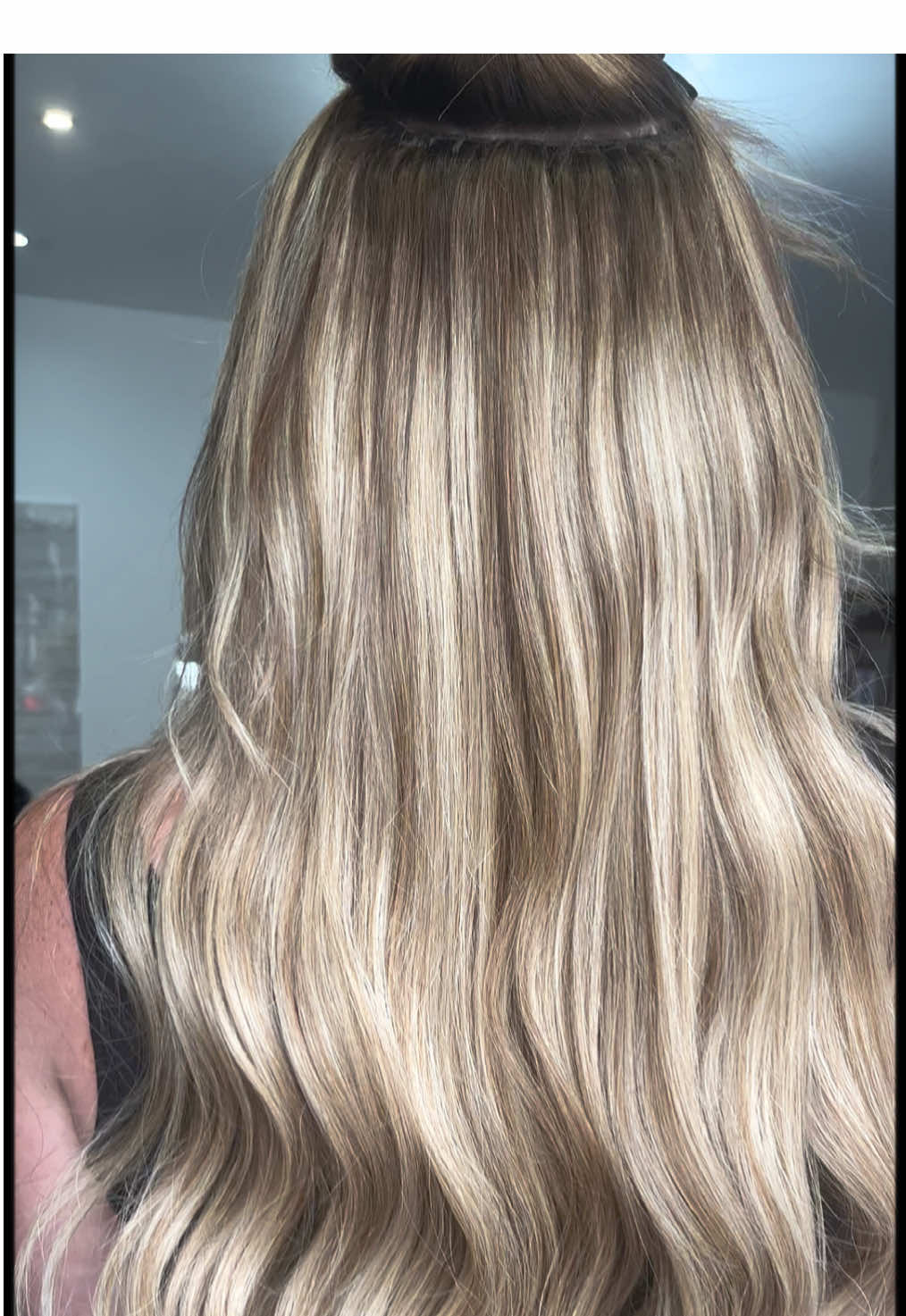 @leahmariehairandbeauty