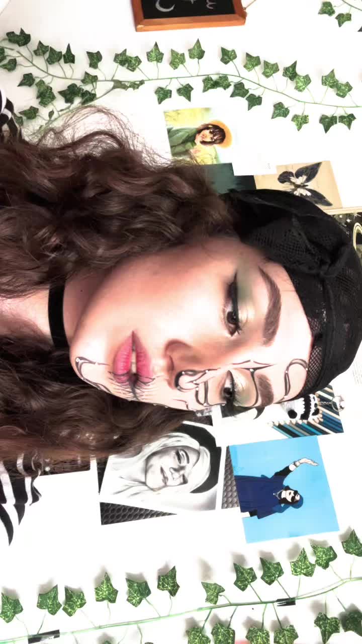 @Phateme 🦋