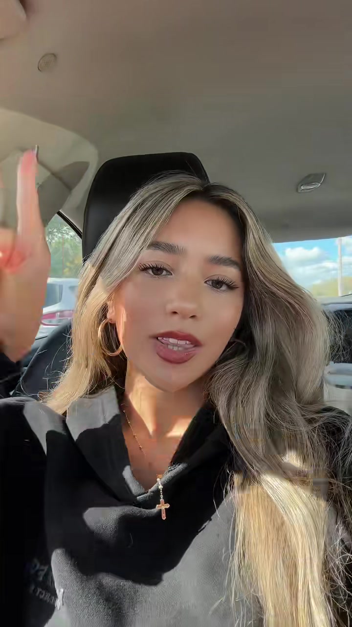 @𝐜𝐚𝐬𝐞𝐲 𝐥𝐨𝐧𝐭𝐨𝐜