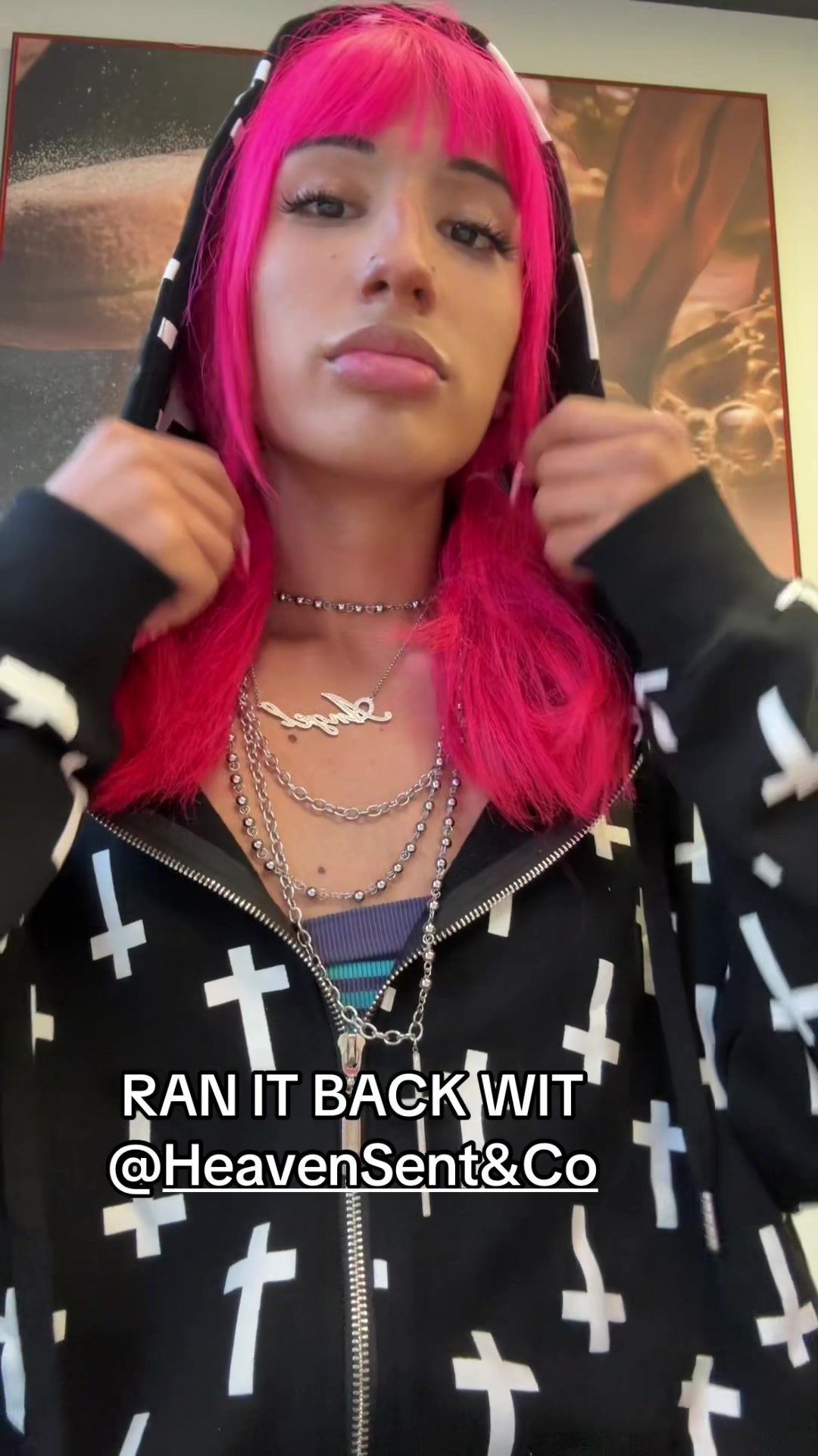 @≽ܫ≼