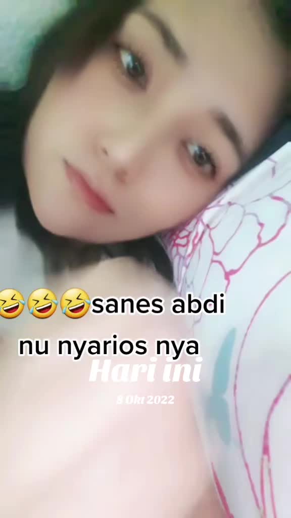 @dari kontak anda ♈April🔥