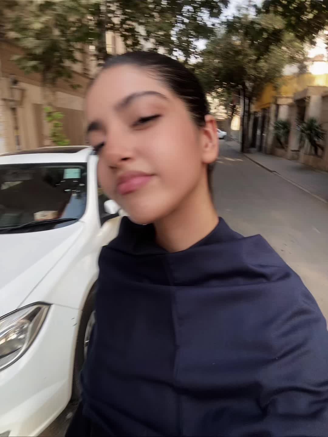 @avaaawoo