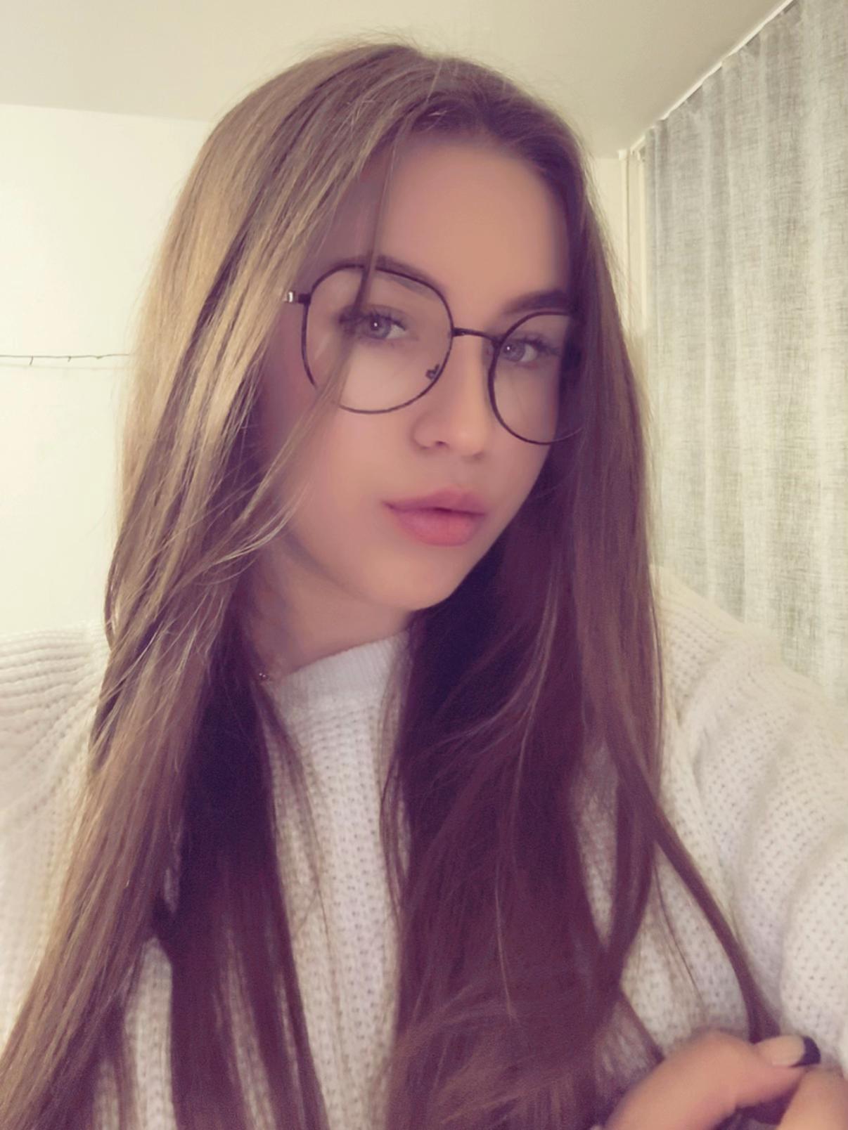 @eeeveeliinkaaa