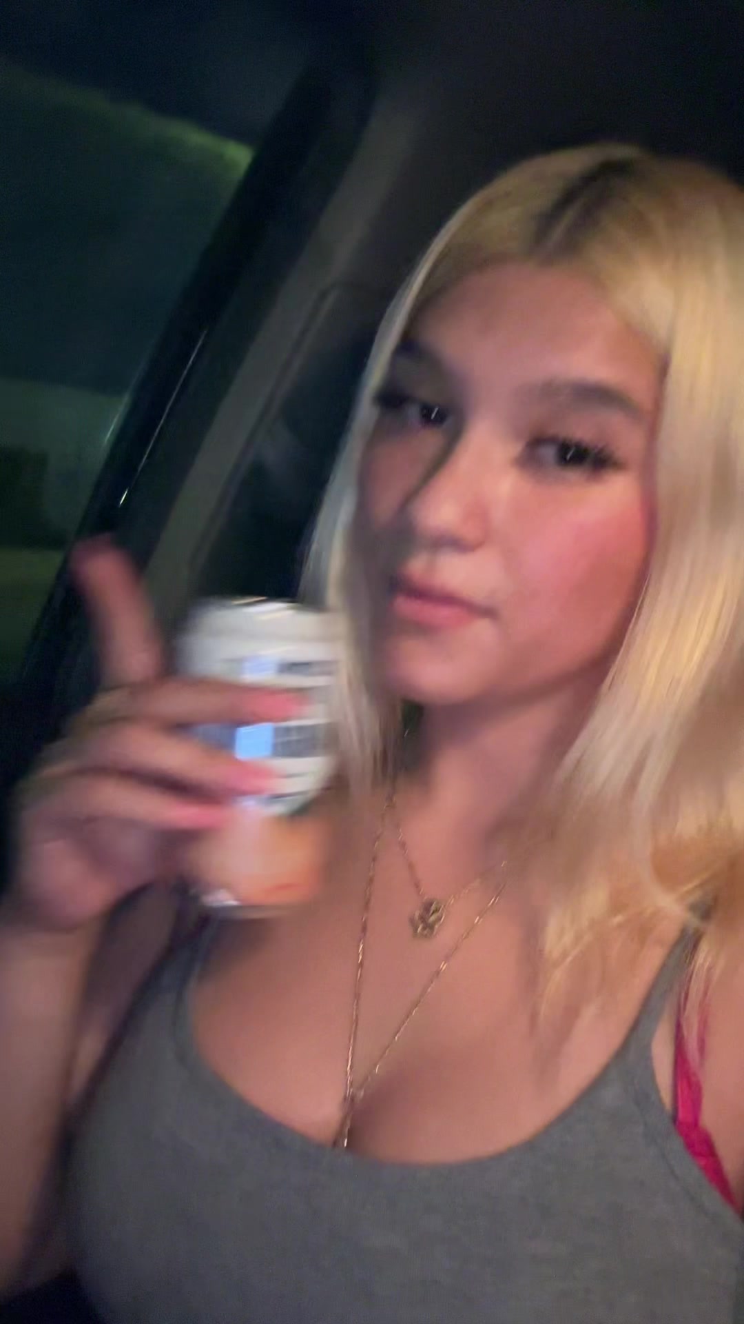 @Beautiful Mikayla