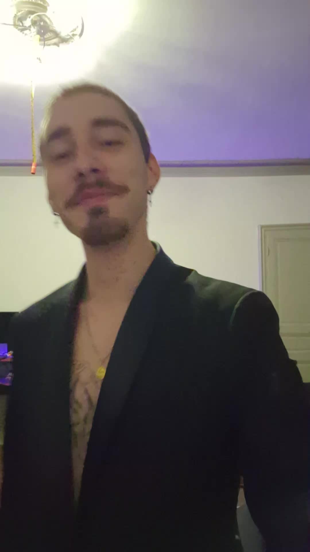 @Jordan091116