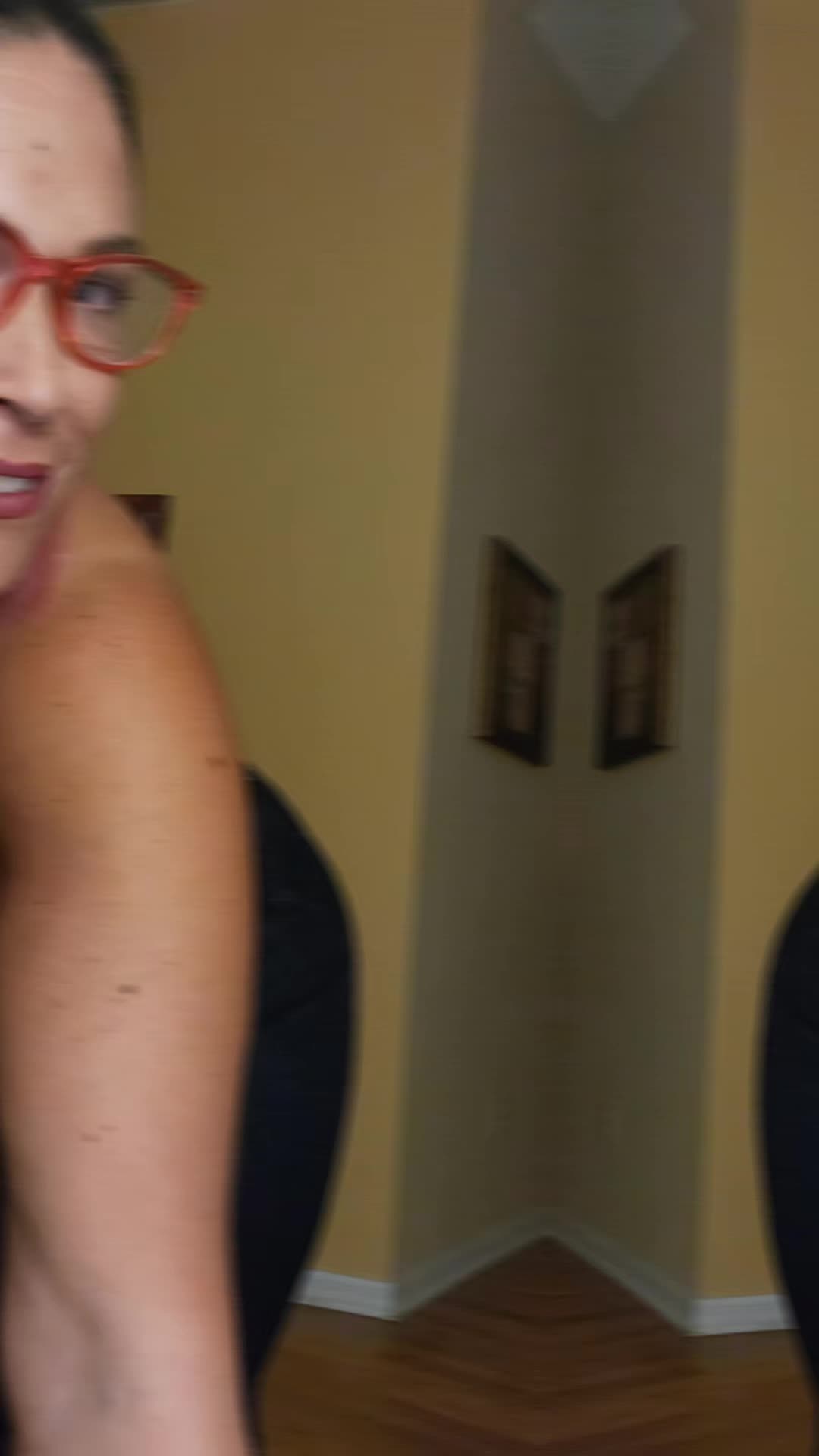 @itsmeAdrienne