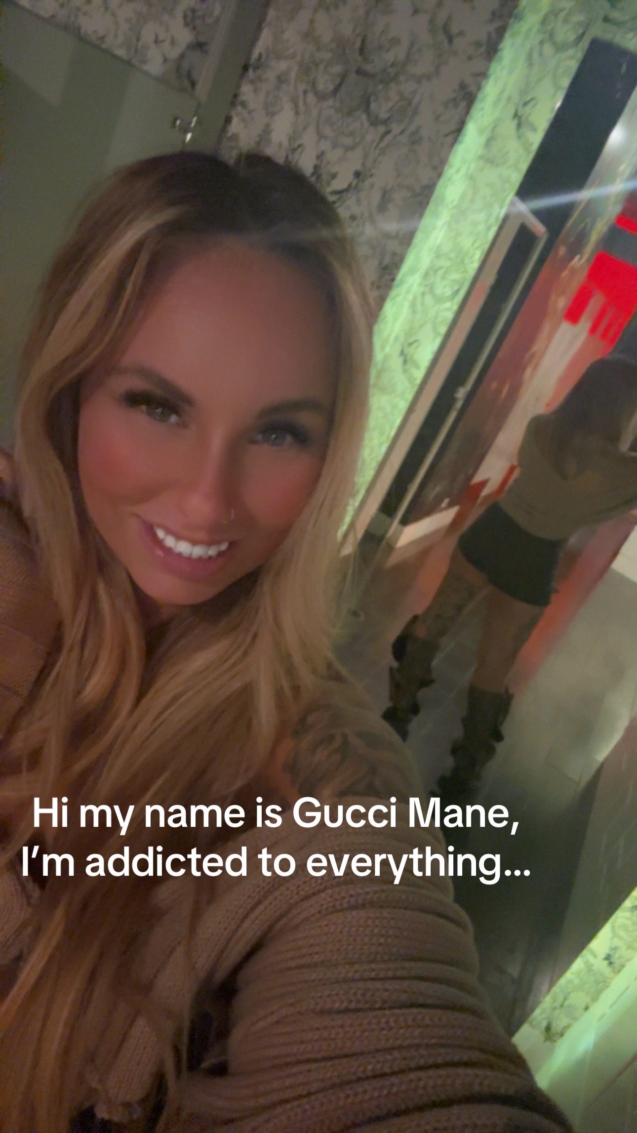 @Angelia &bull; Chicago House Dealer
