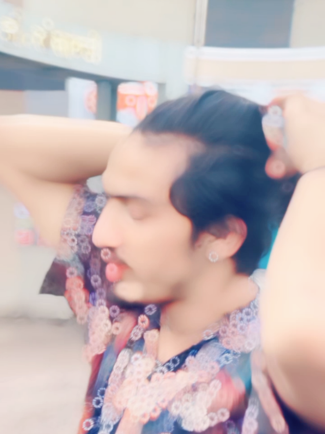 @भरत शाही 🕶️