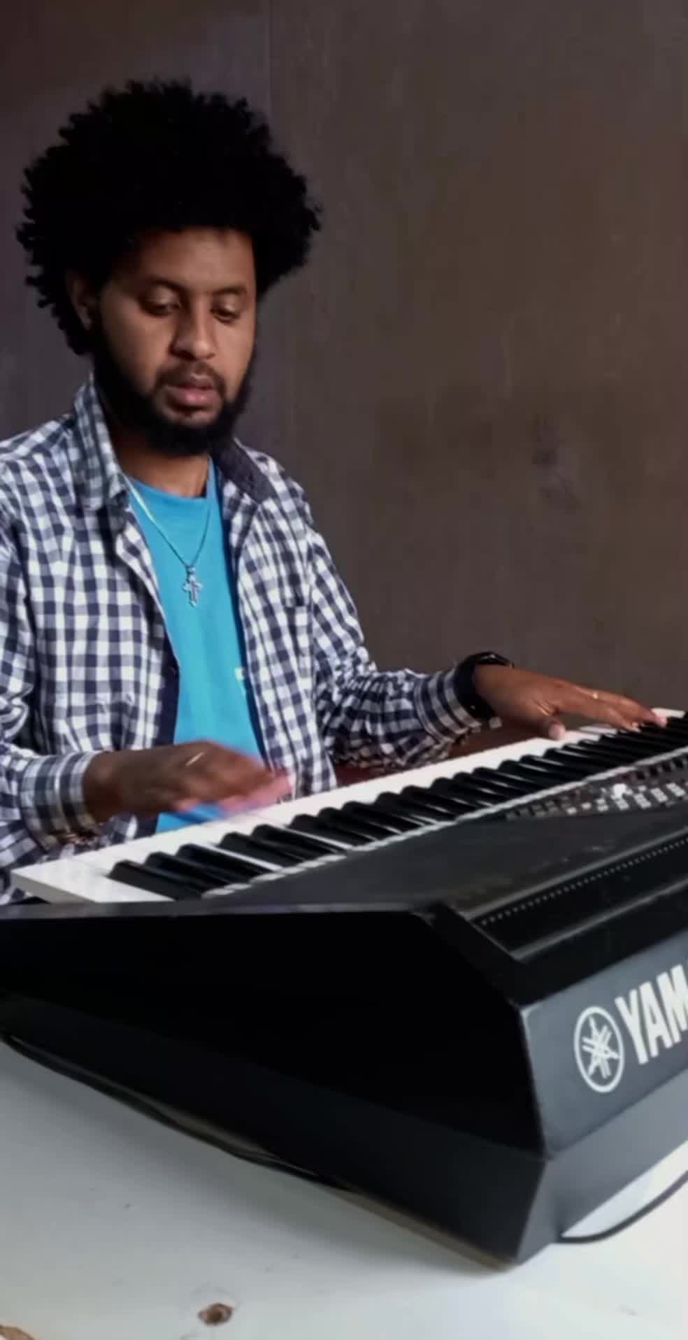 @N&aacute;tty_Music
