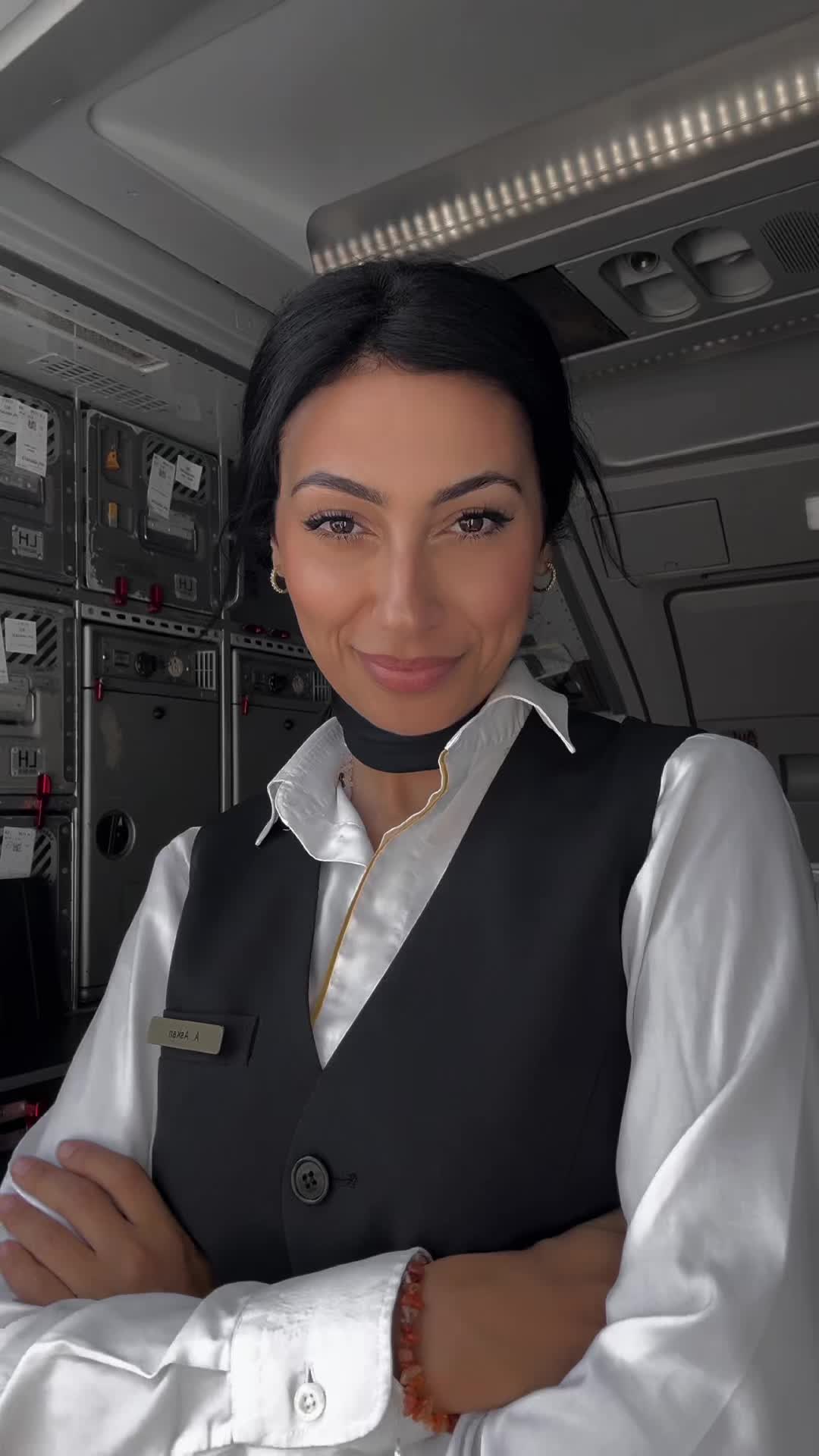 @Aylin🤍 Flight Attendant